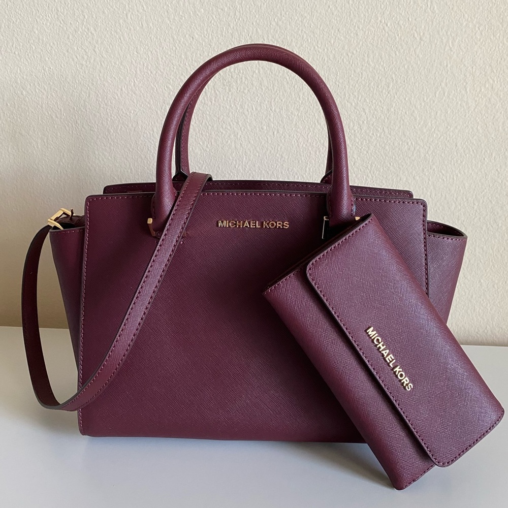 Michael Kors purse and wallet set